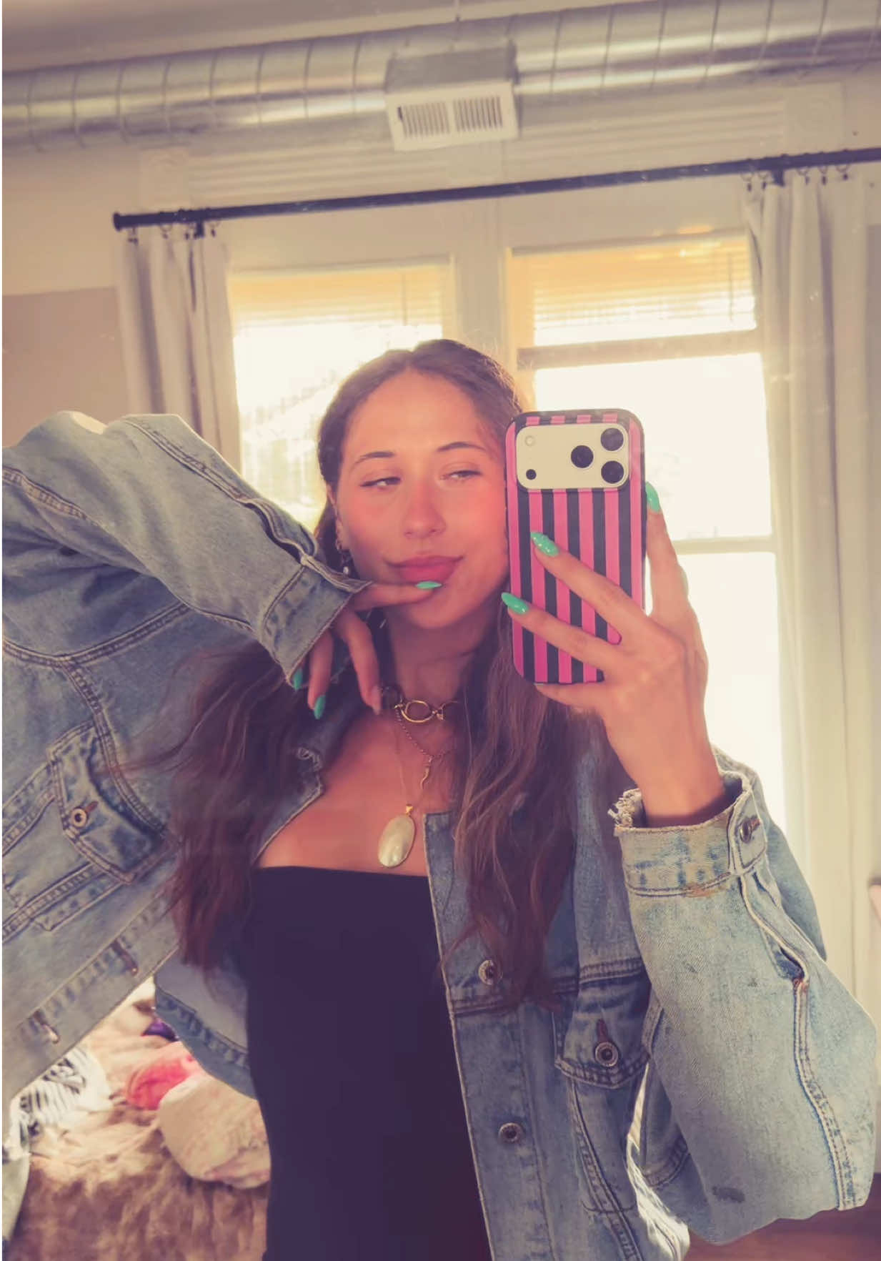 @Livieparsons