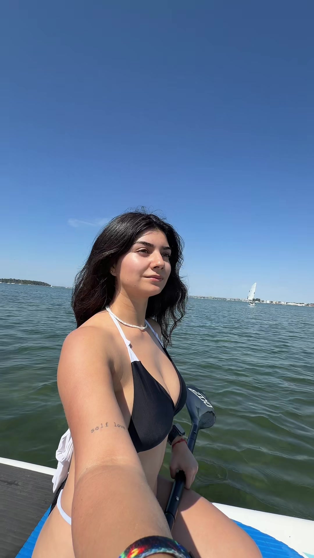 @Valentina Elena