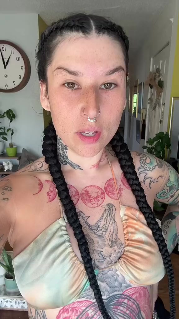 @Ashyaelizabeth