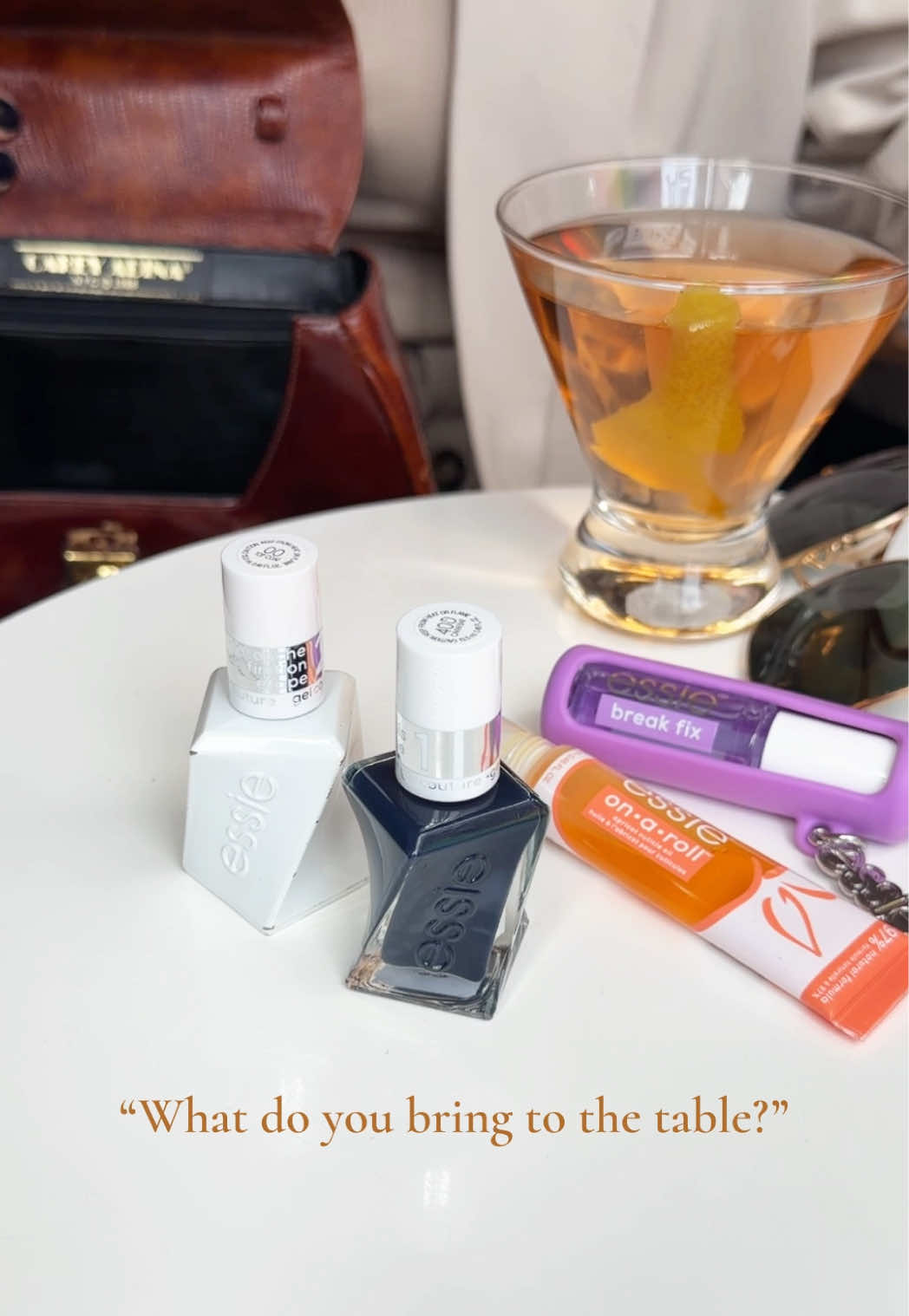 @essie