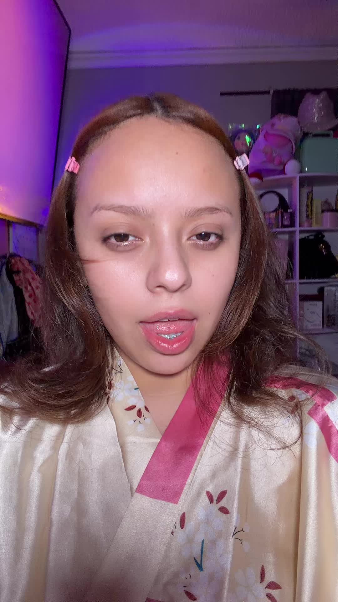 @aolanymorie