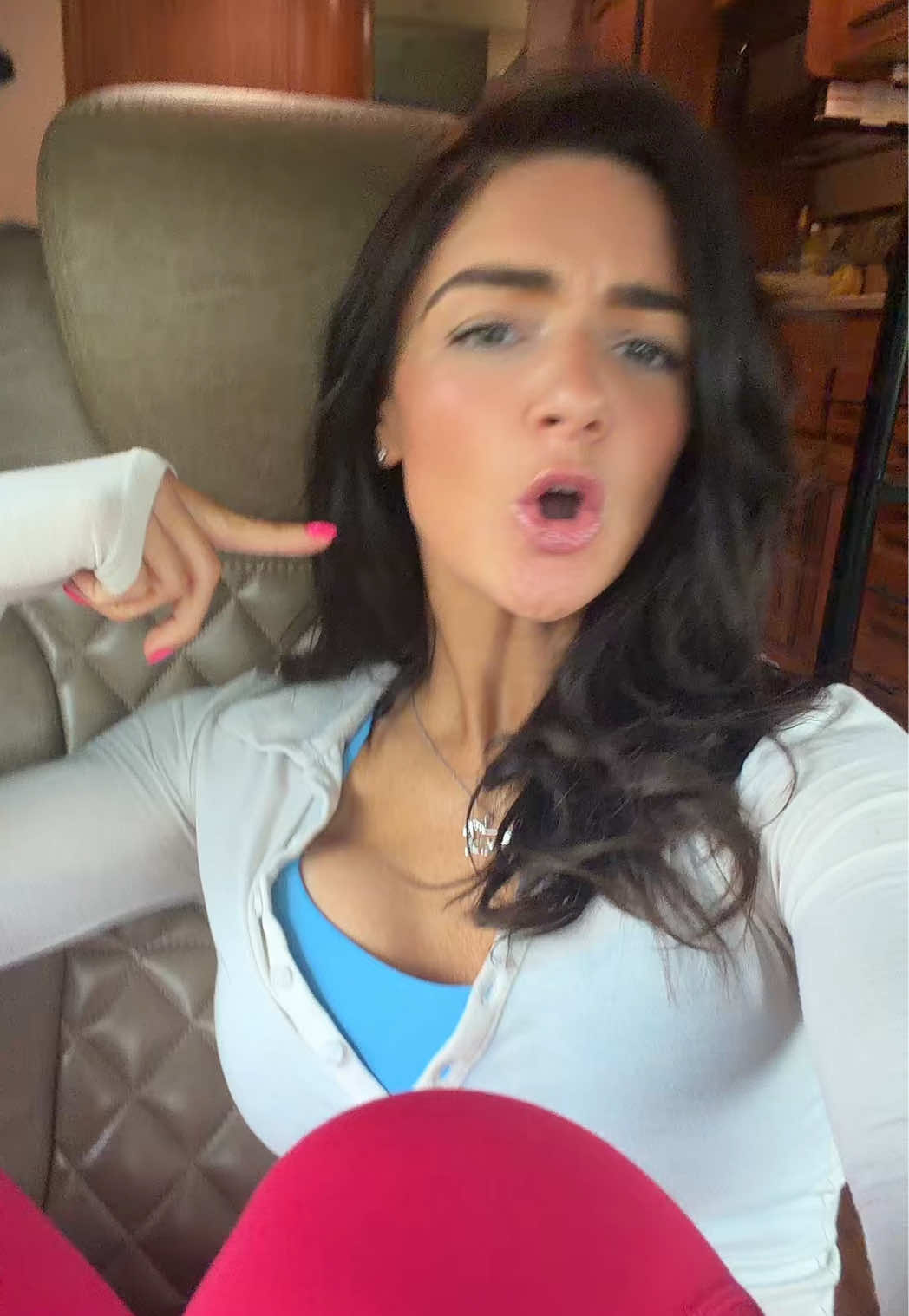 @velvetxcowgirl