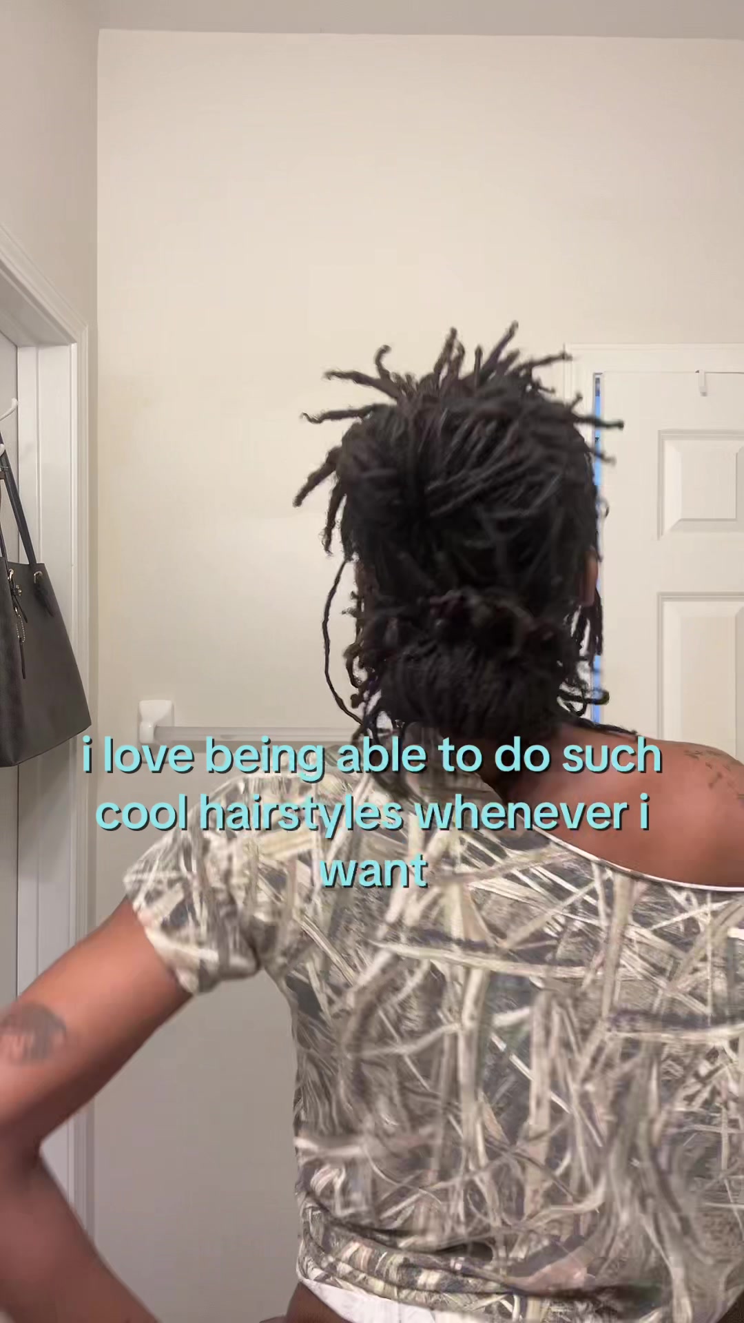 @whimsyqueen🪽
