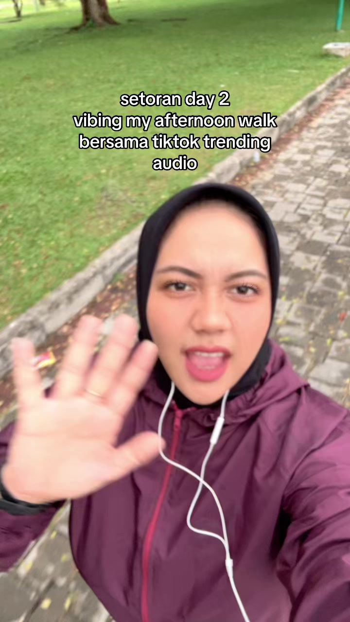 @KR