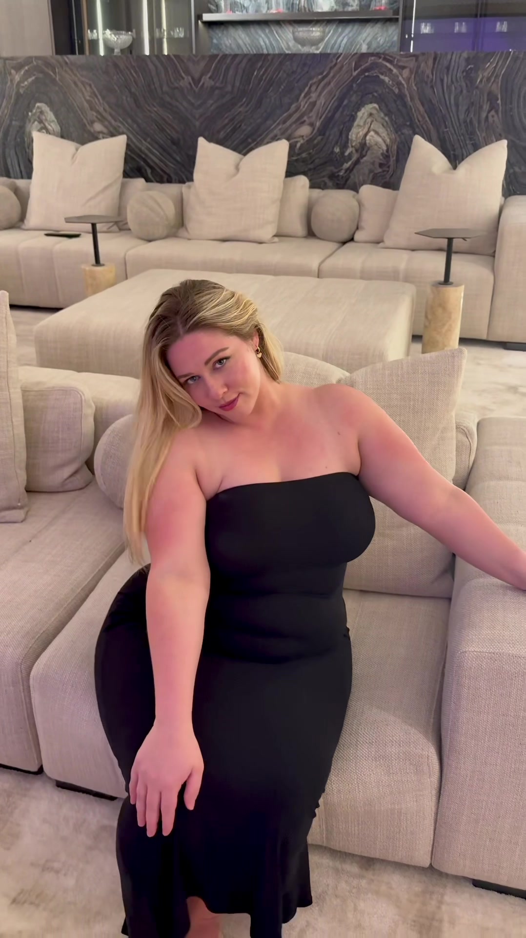 @ELLANABRYAN