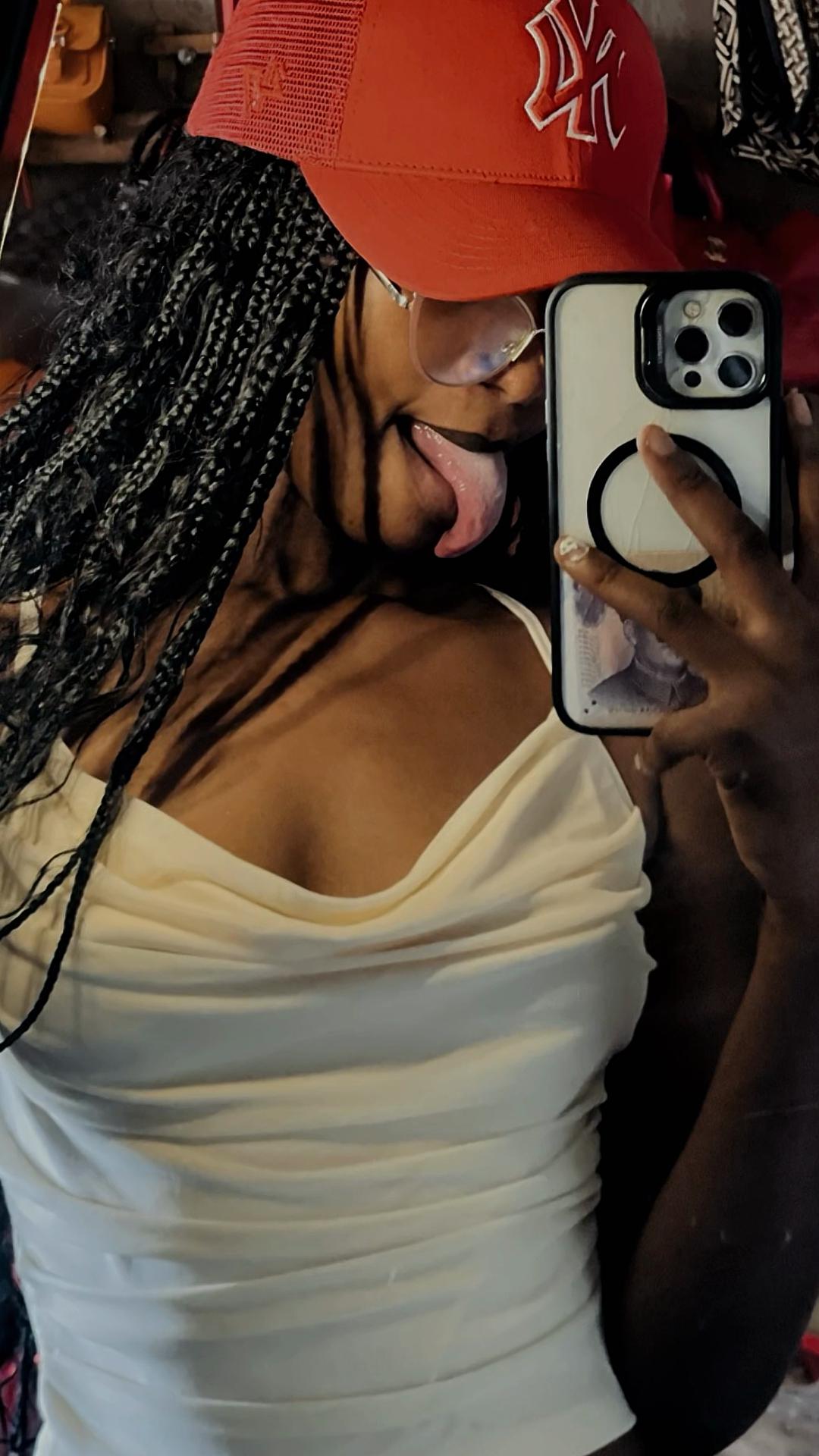@L___R✨🦋🎀