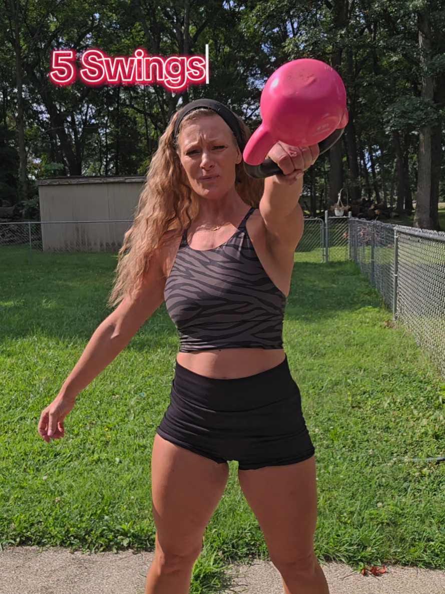 @Ashley🦋✨️ Fit Mom