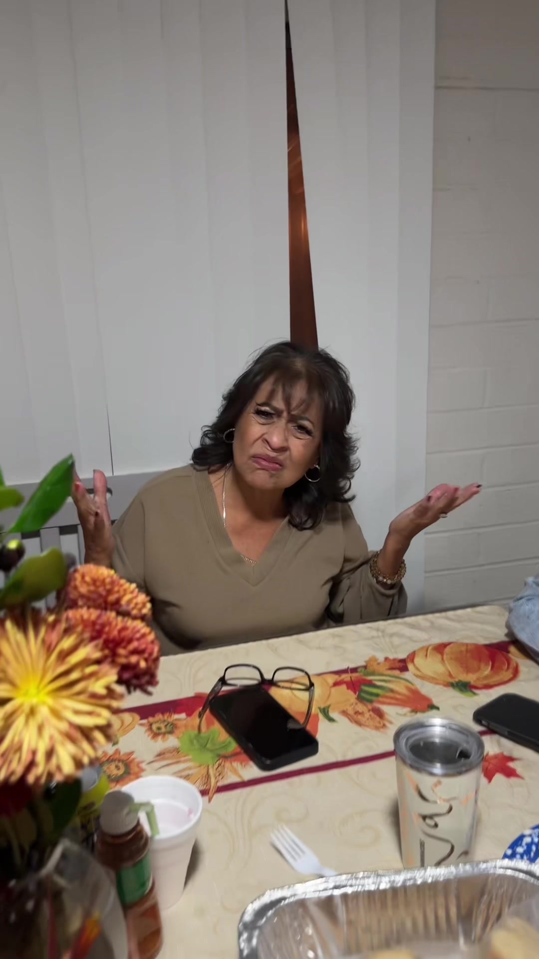 @delia