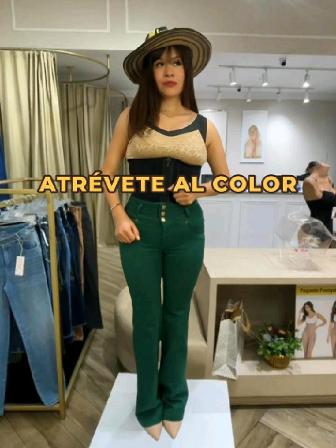 @Moda By Colombia
