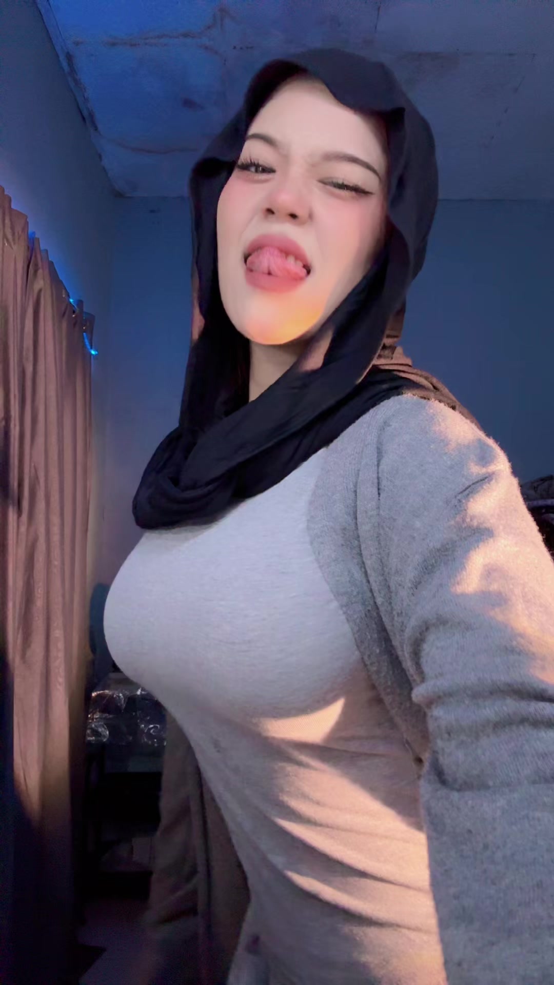 @Ayang