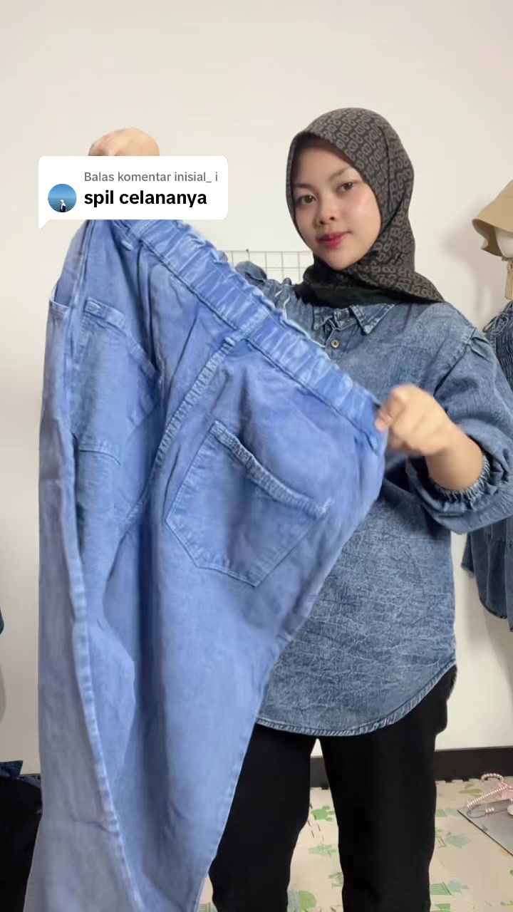 @iconic jeans