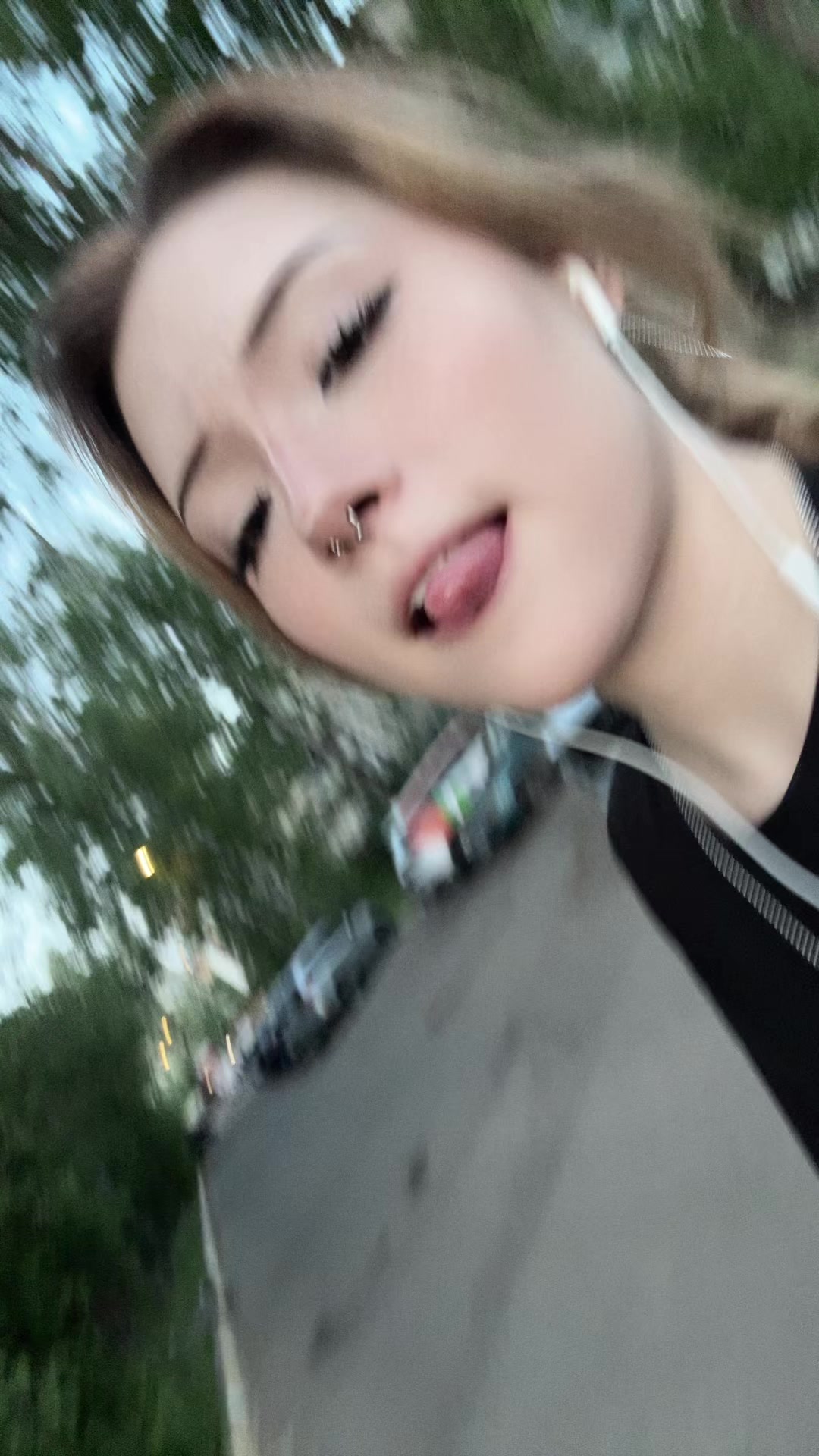 @skrolliks