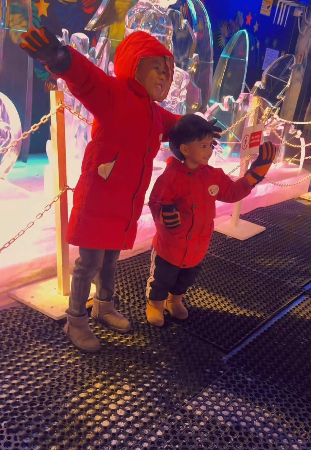 @愛࣪𝗗𝗘𝗪𝗜