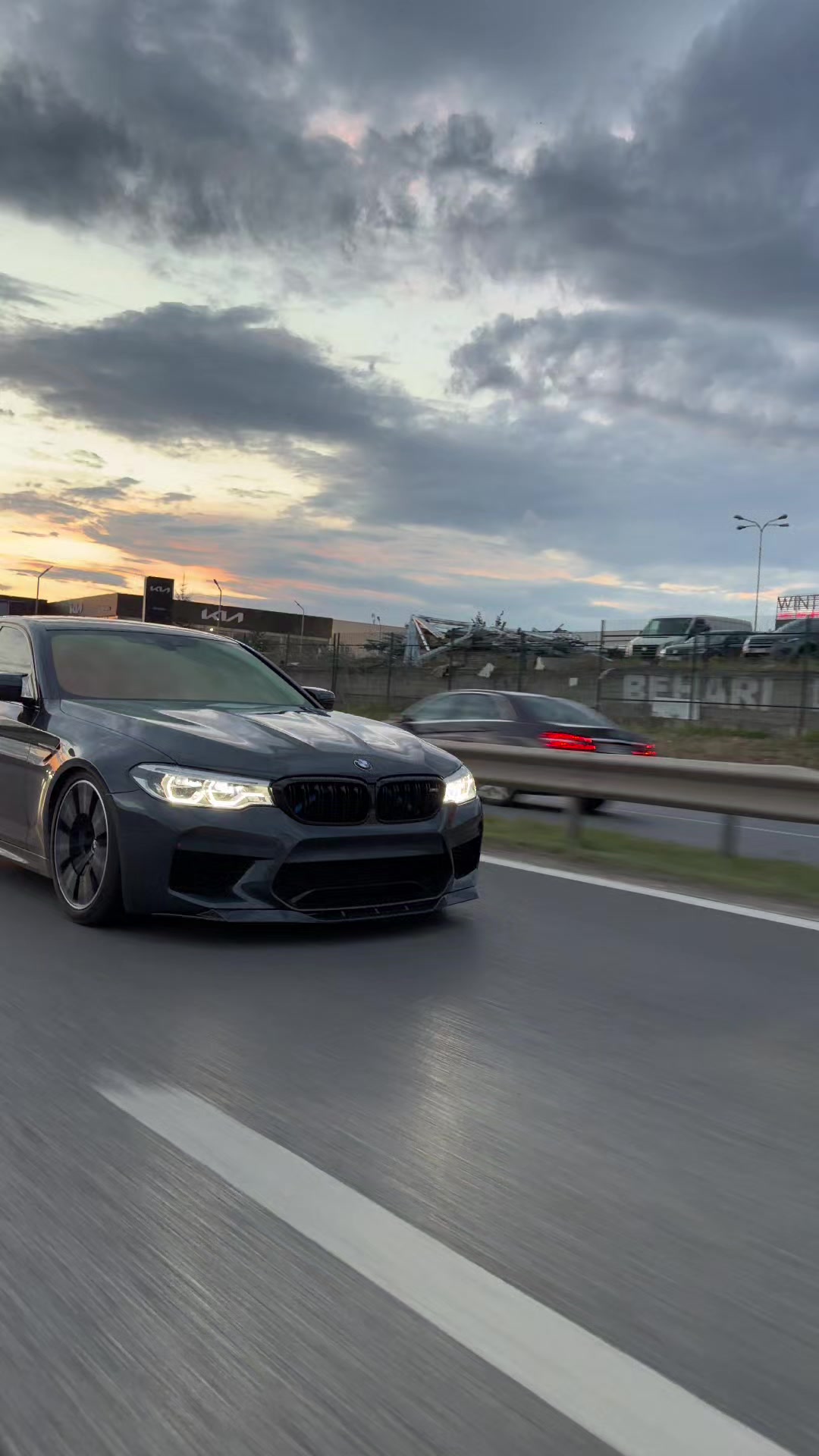 @F90Vision