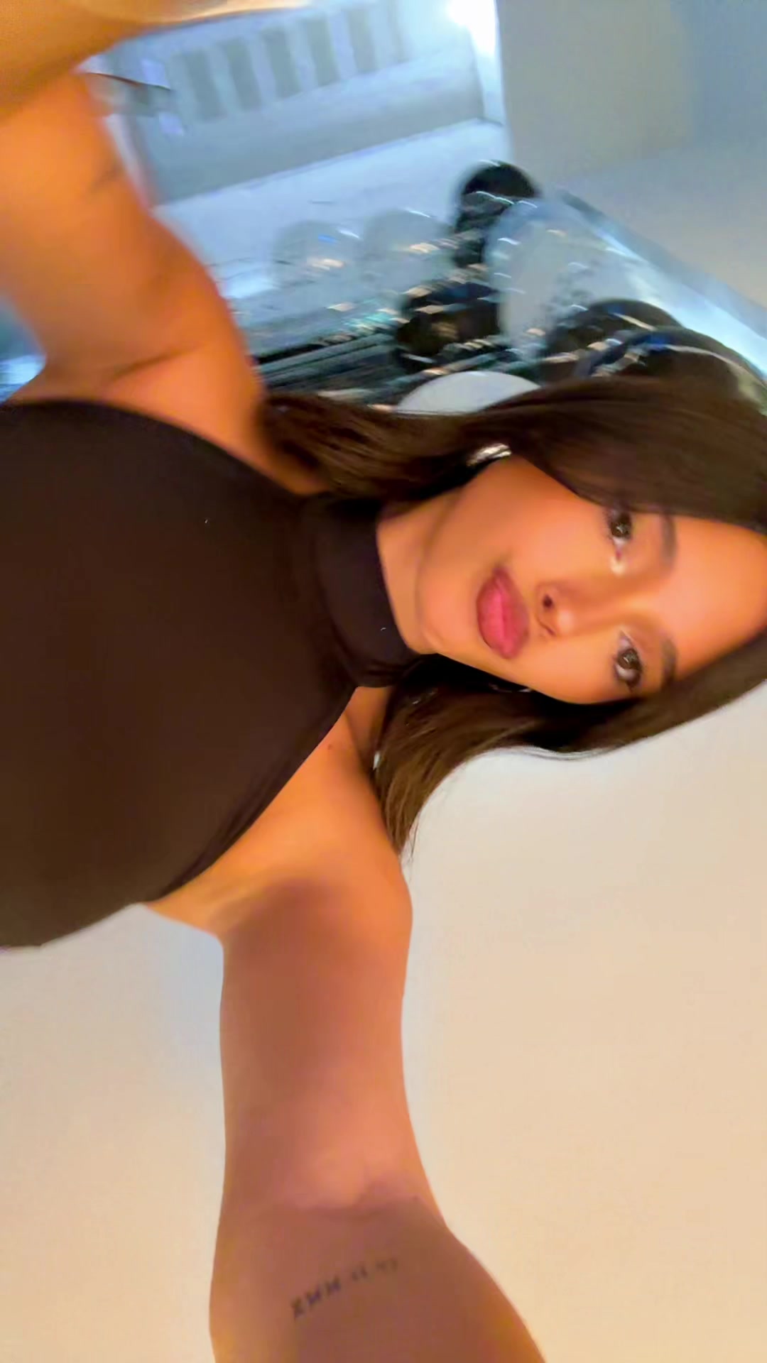 @Fiore ✮⋆˚