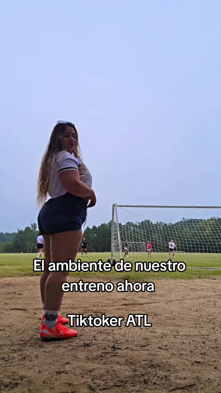 @Sara&iacute; D&iacute;az 🥰🇸🇻😘 Bamby🥰