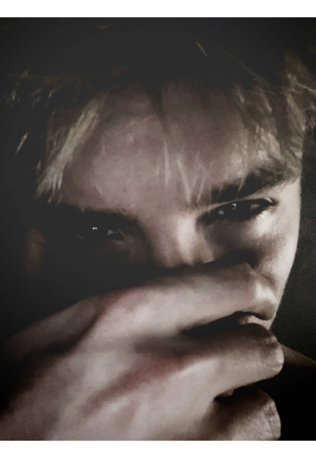 @𝐕.