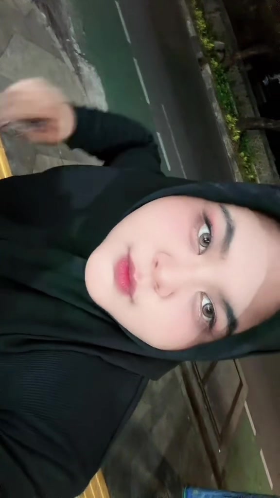 @Syazaliiii