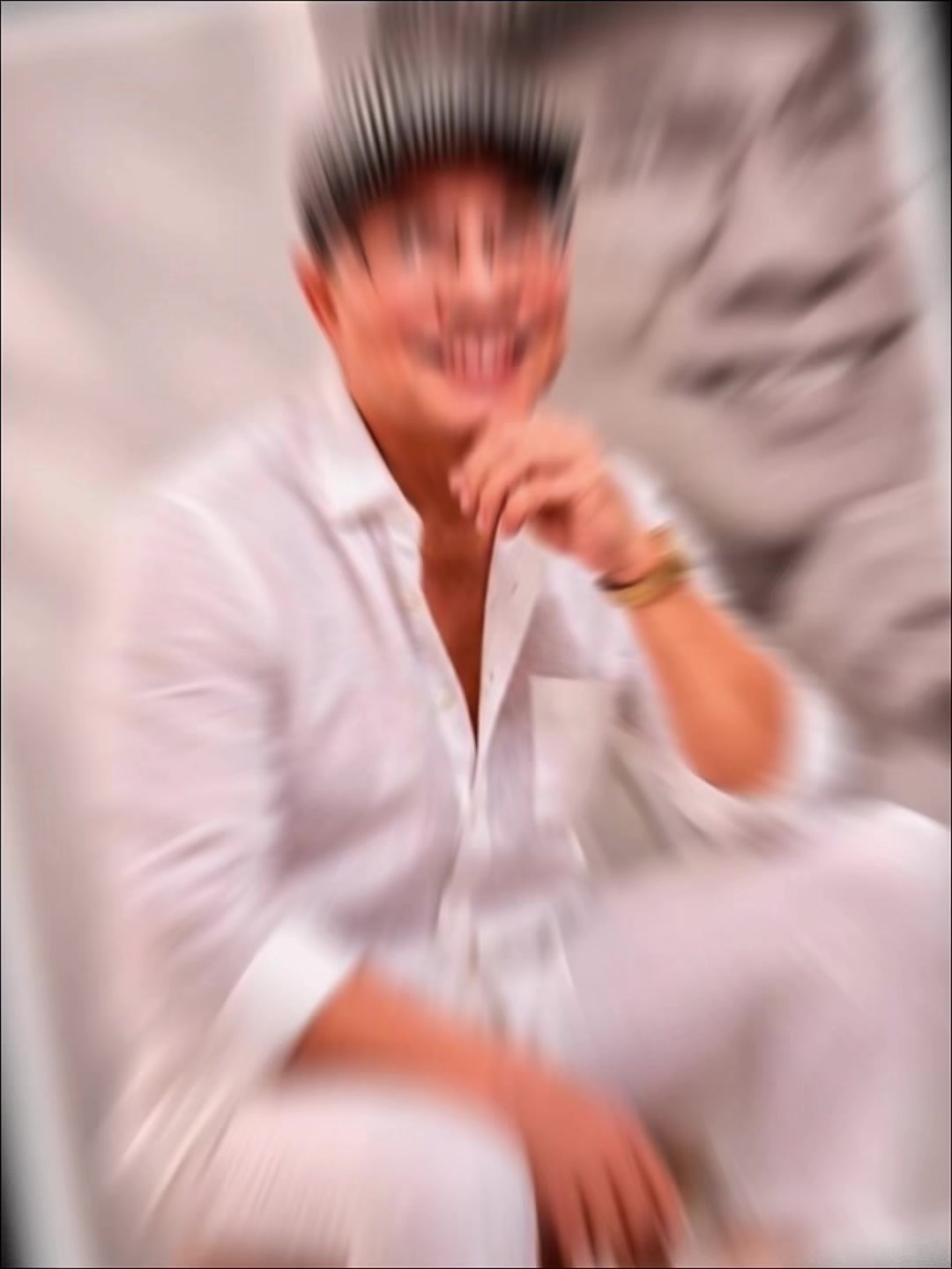 @Kneeroh