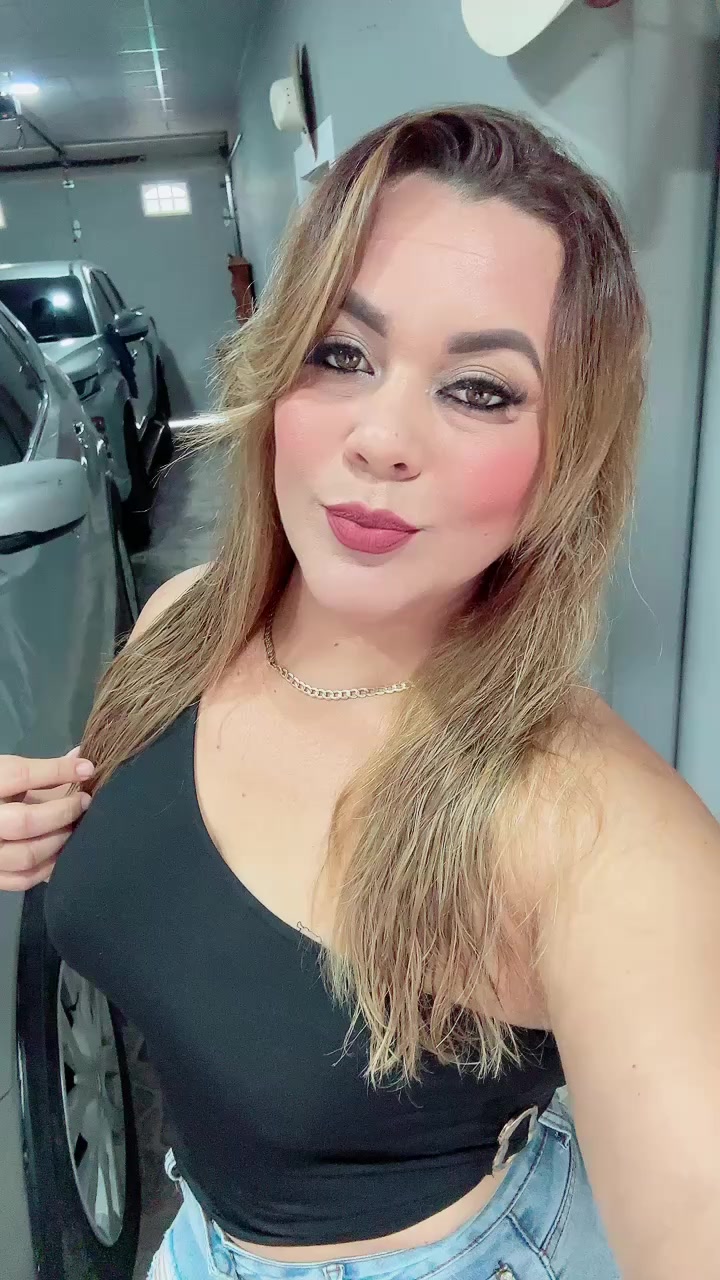 @LupyRivera