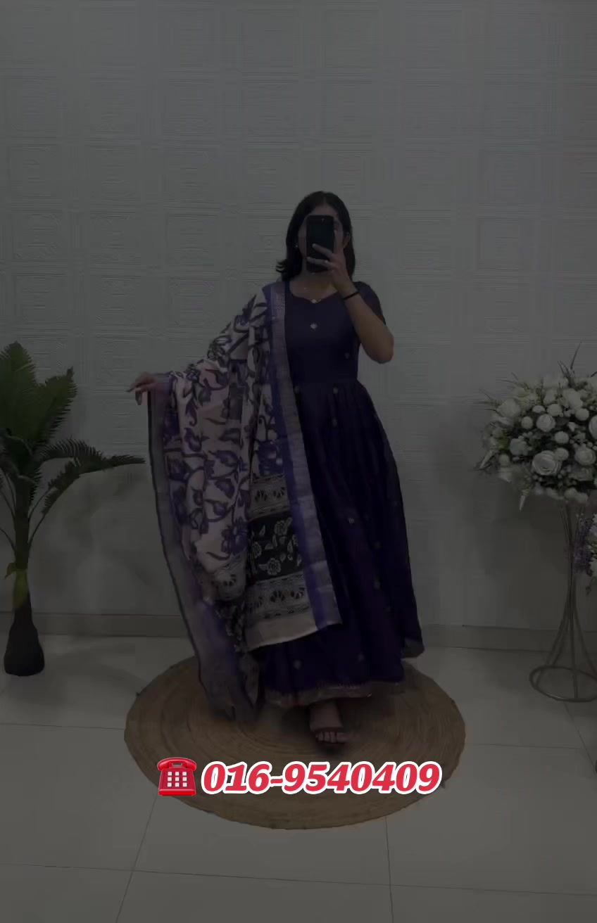 @Reekha's Collection🖤