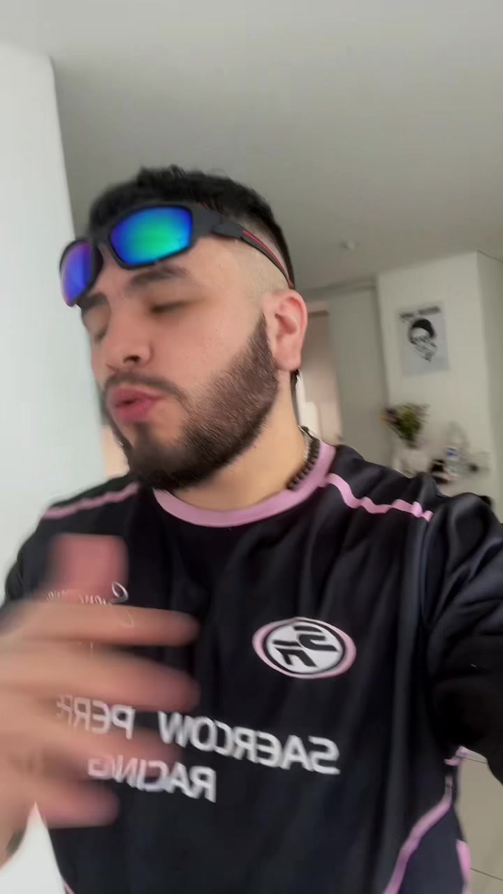 @Owssi