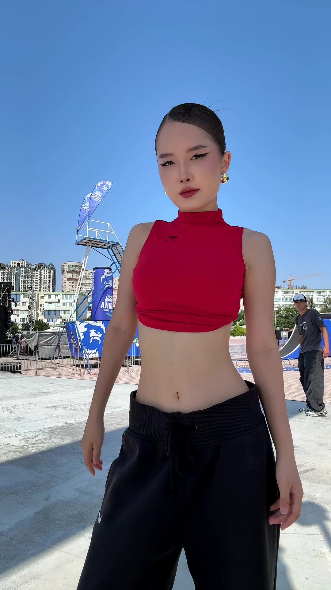 @amonie