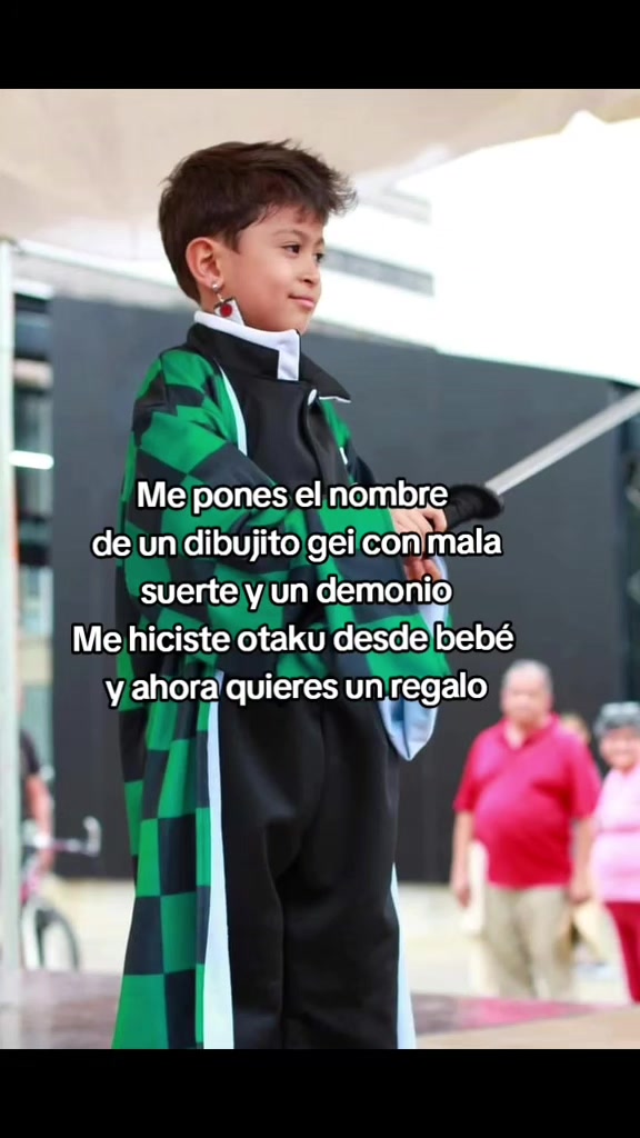 @Lala Esquivel
