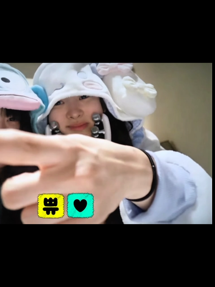 @Chan♡m ⟆