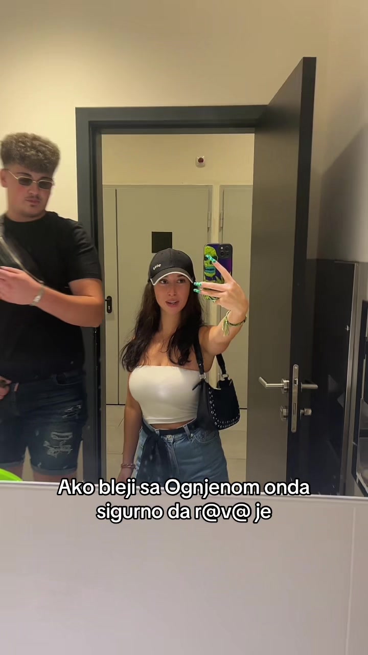 @Anja Diva