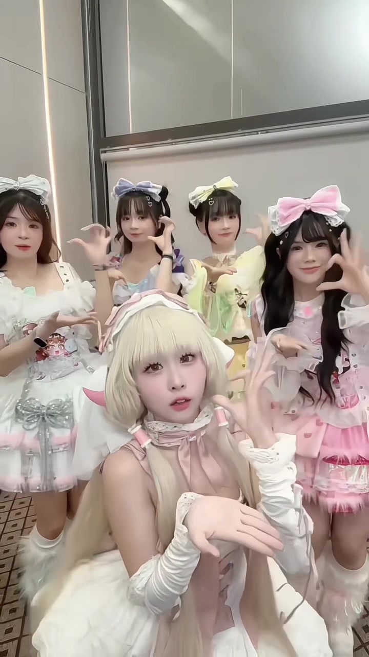 @Tsuwii Tuyết Quỳnh