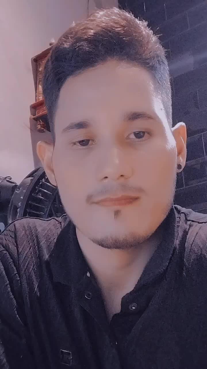 @𝘽𝙚𝙚𝙠𝘼𝙨𝙝_𝙏𝙝𝙖𝙦𝙪𝙧𝙞✅