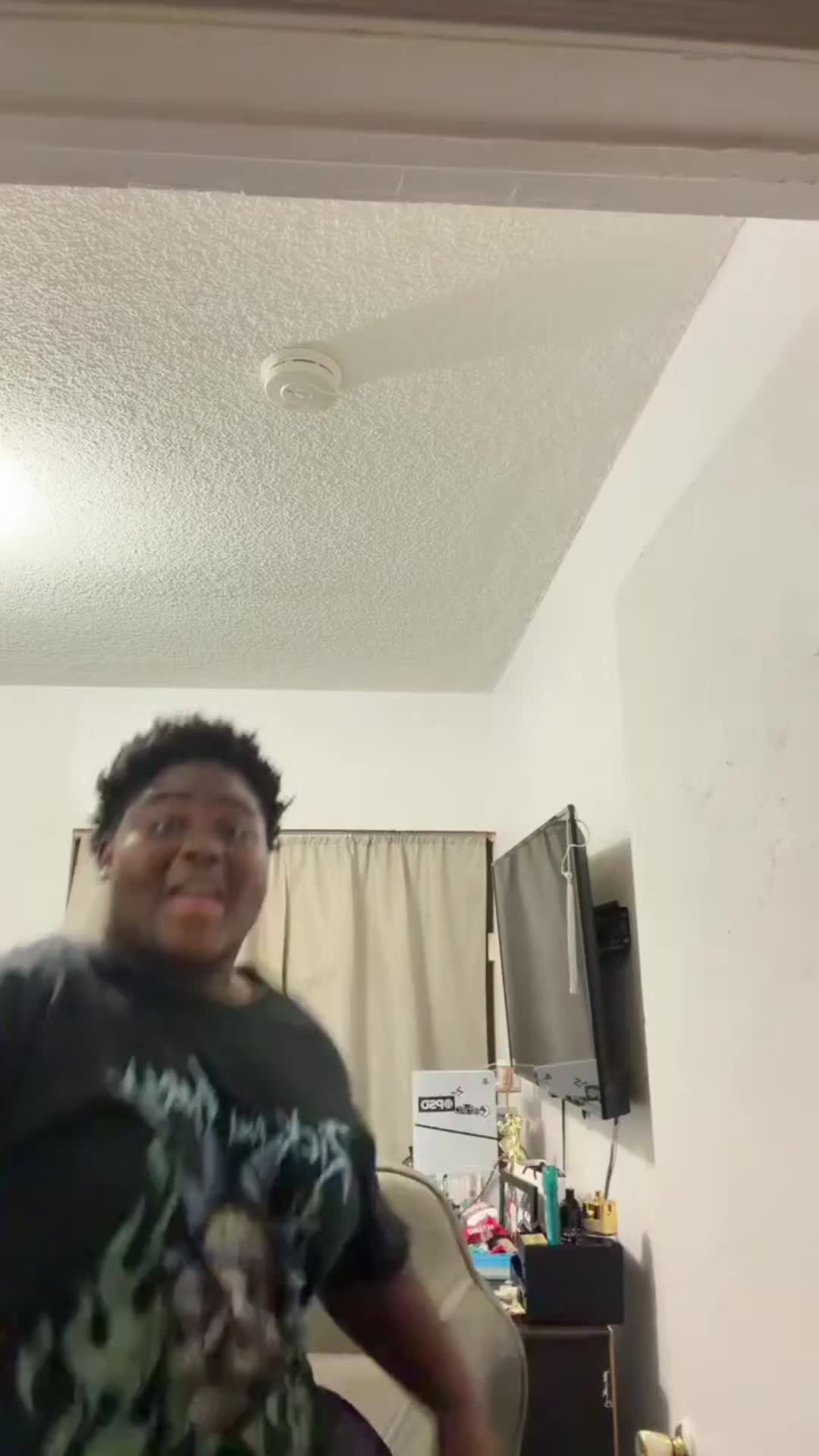 @Bigdaddyleo