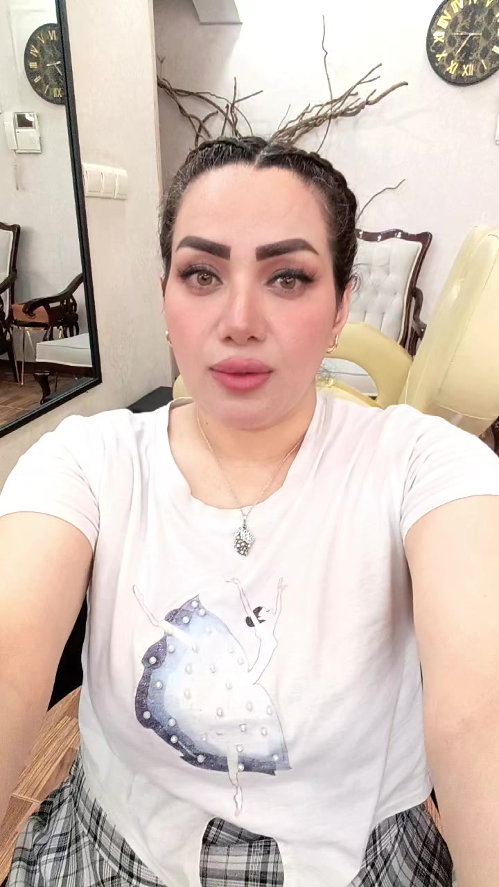 @eli____banoo