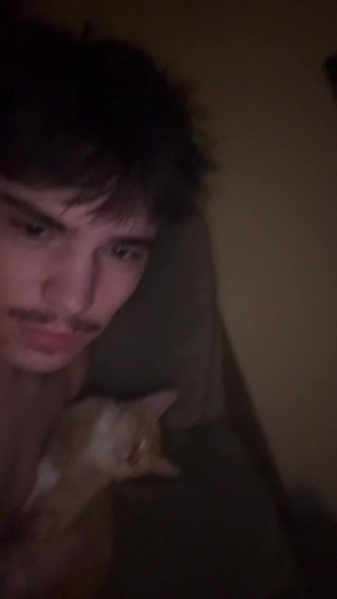 @j