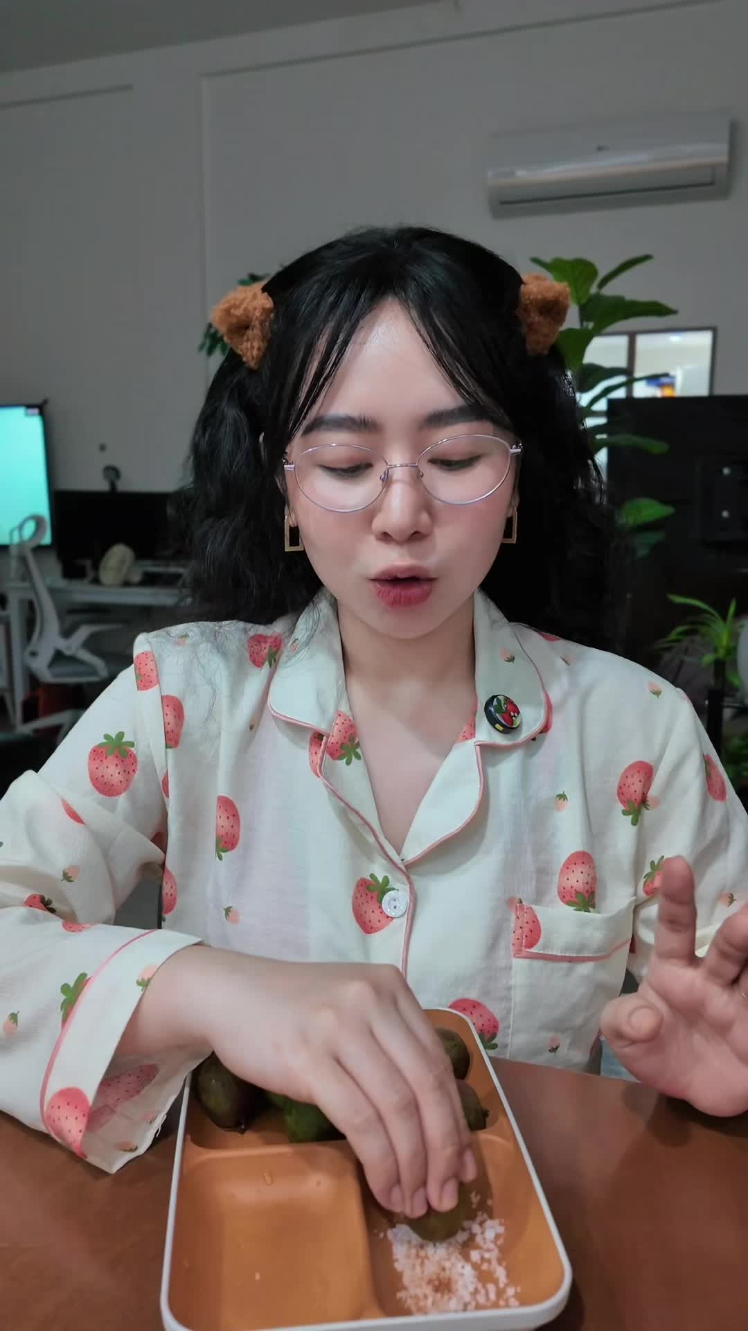 @Teya Rivera🍓🖤