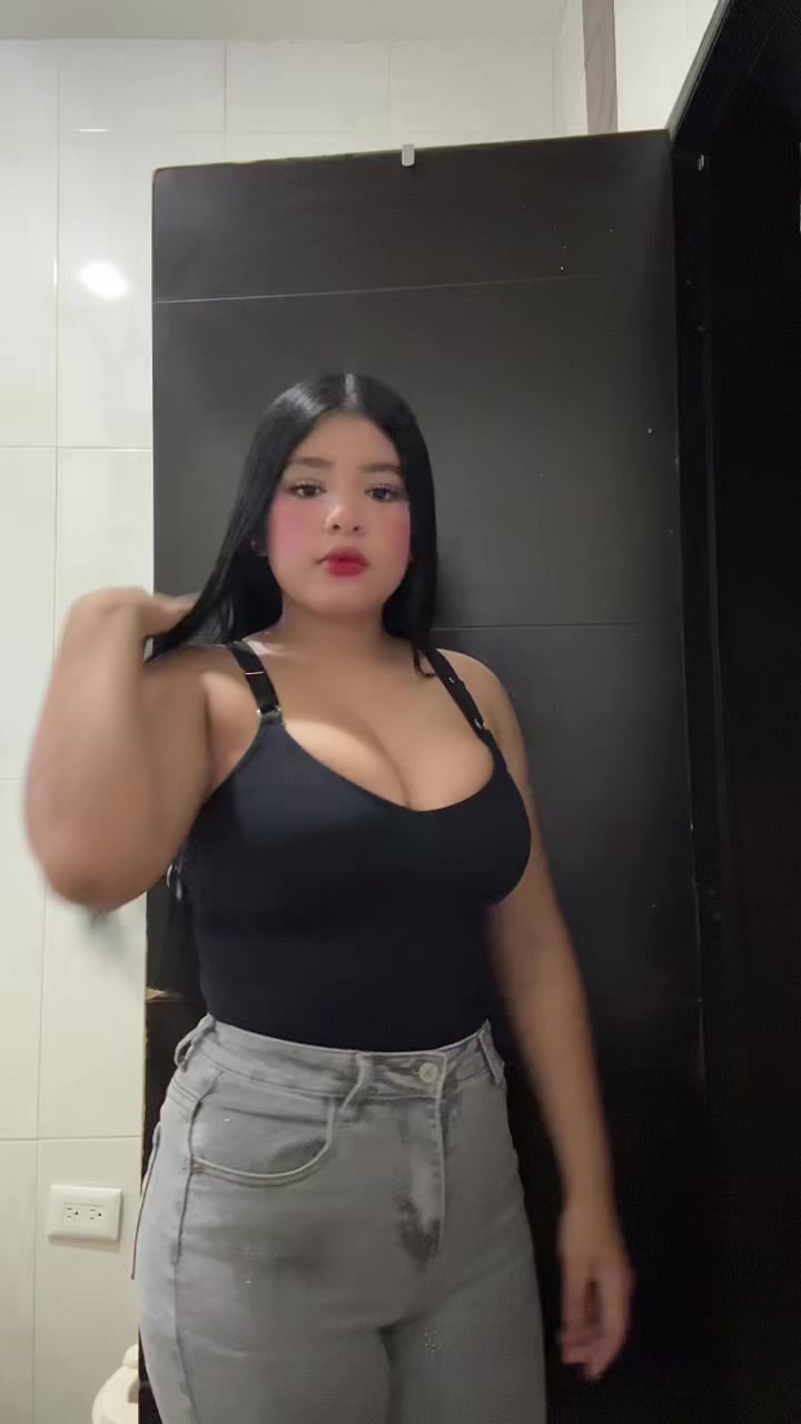 @𝓋𝒾𝒶𝓃𝑒𝓎