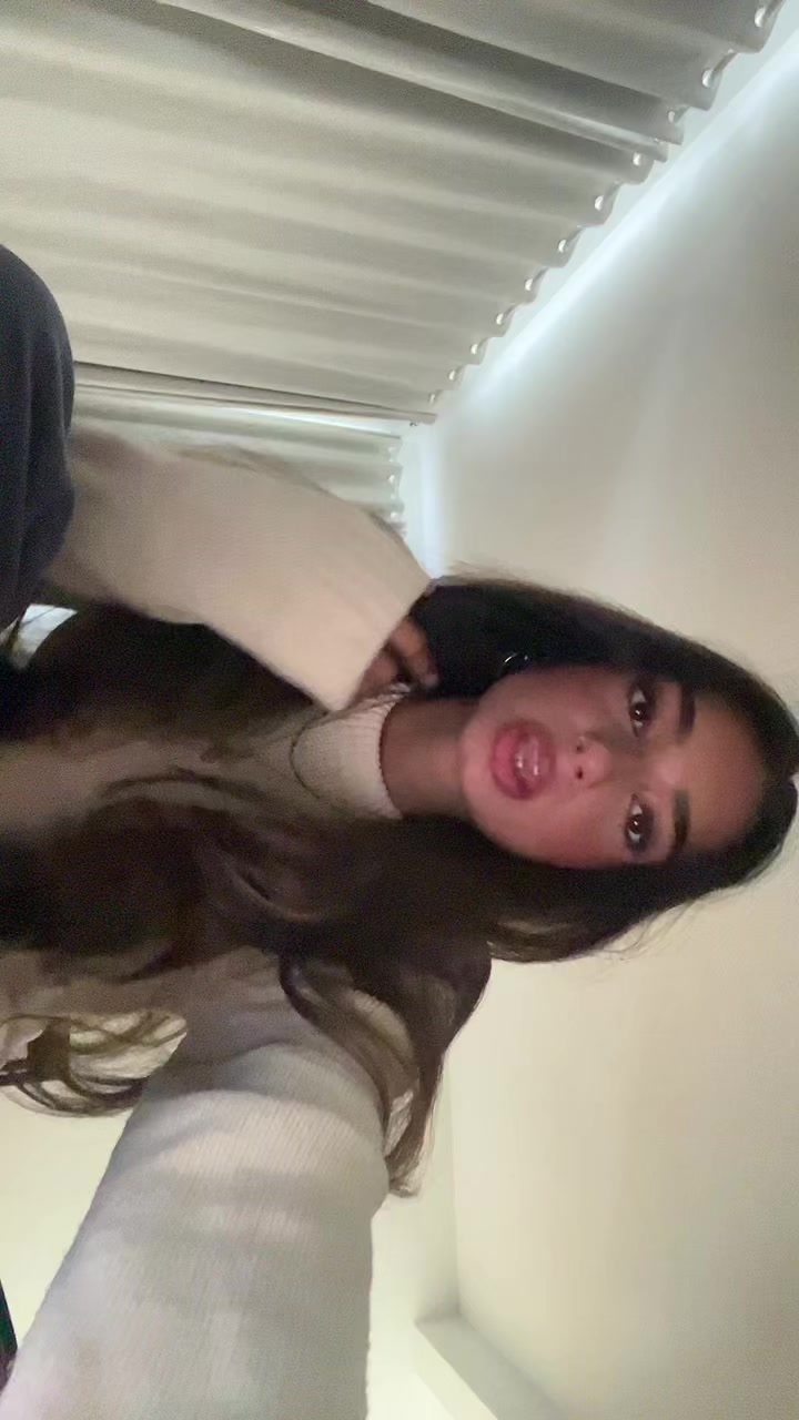 @Aari