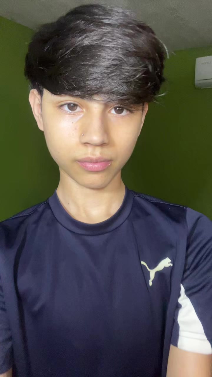 @𝑨𝒅𝒓𝒊𝒂𝒏𝒏🍒💙