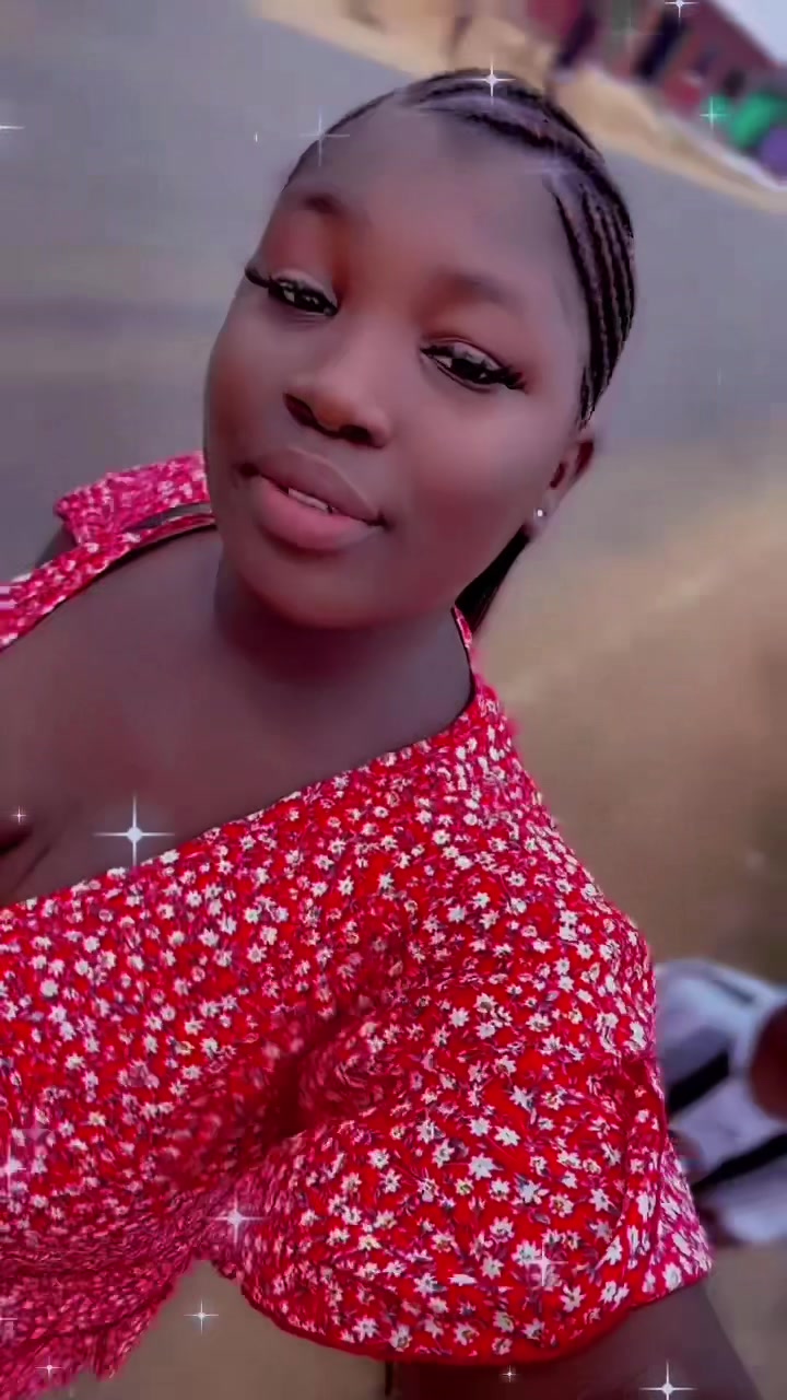 @AKOSUAH GIFTY