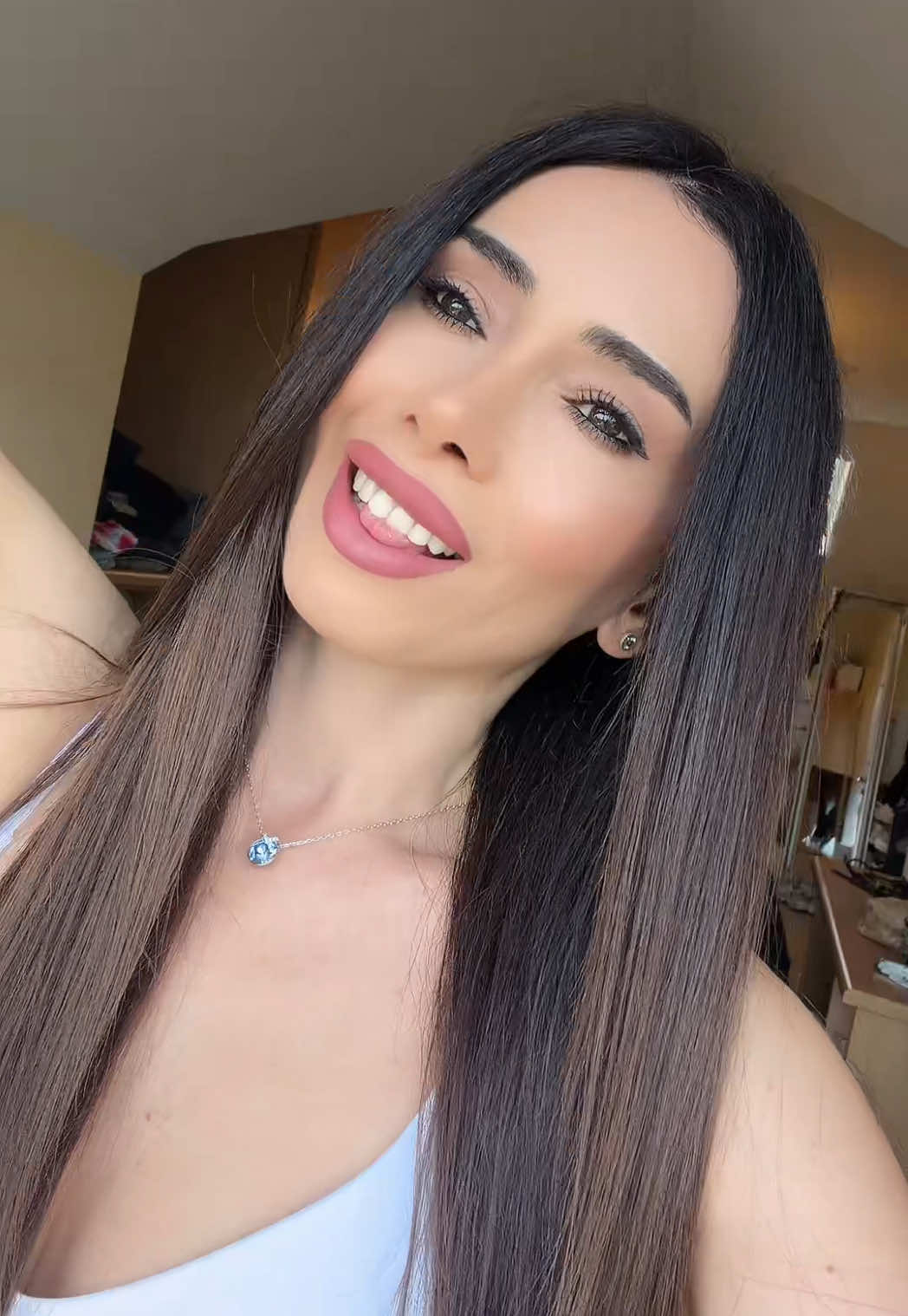 @Shakhana_25