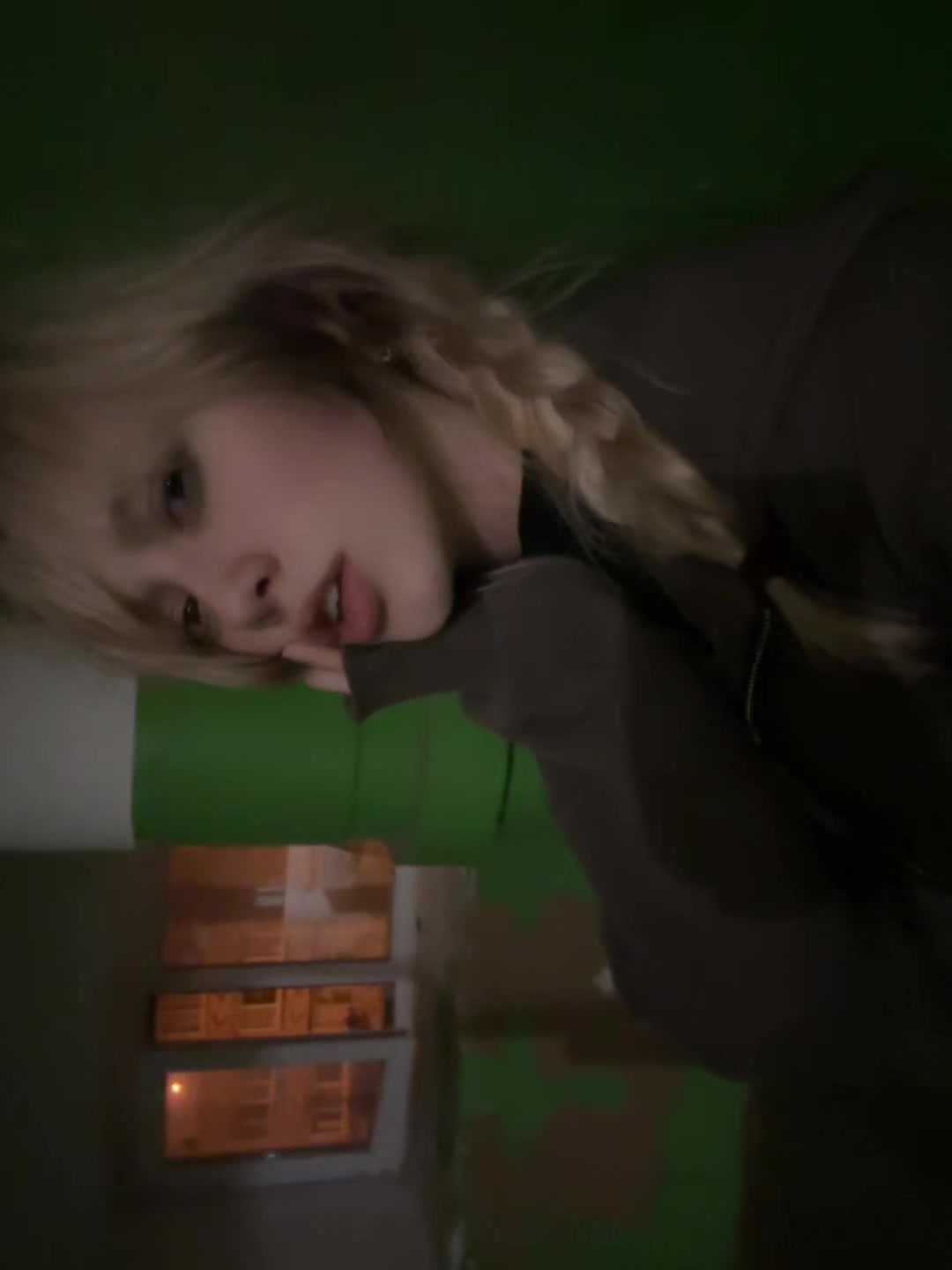 @миля