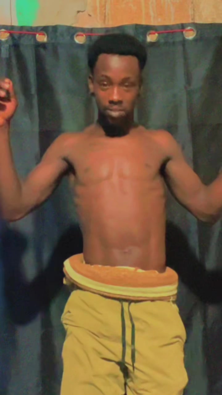 @~*_řëvïî thê dãňcęr_*~ 🐰🇯🇲