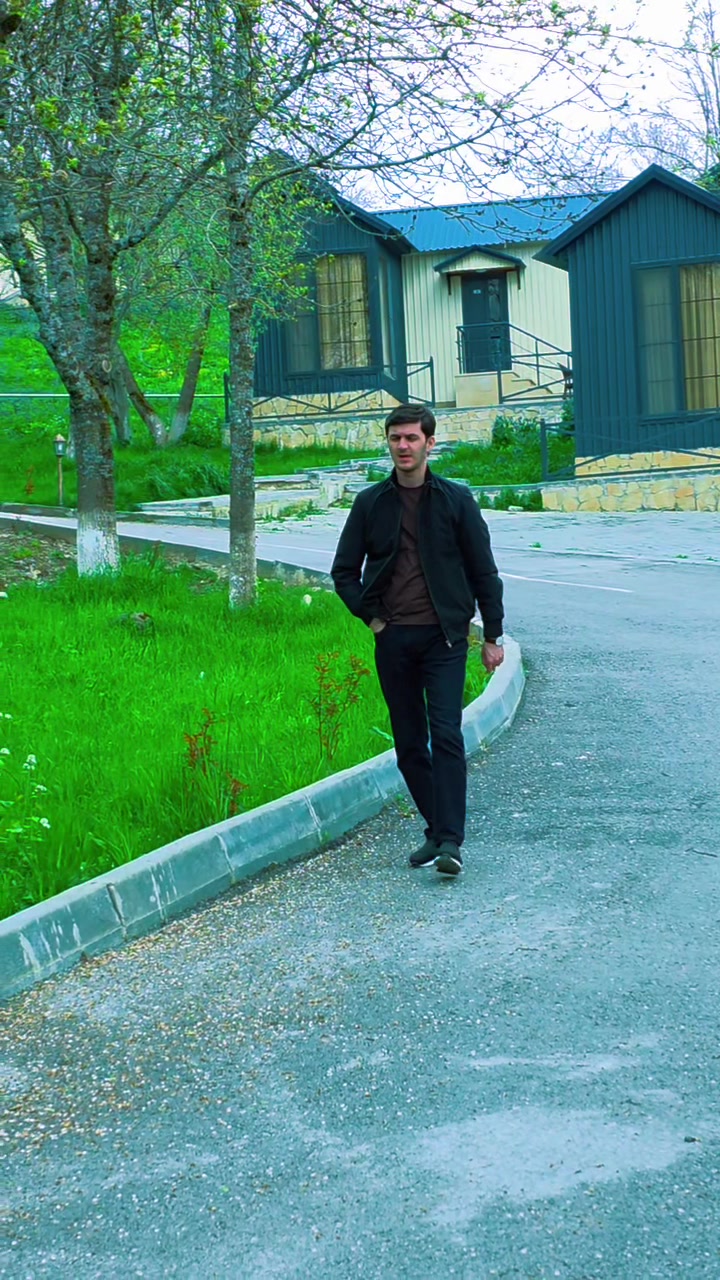 @elvinseydayev