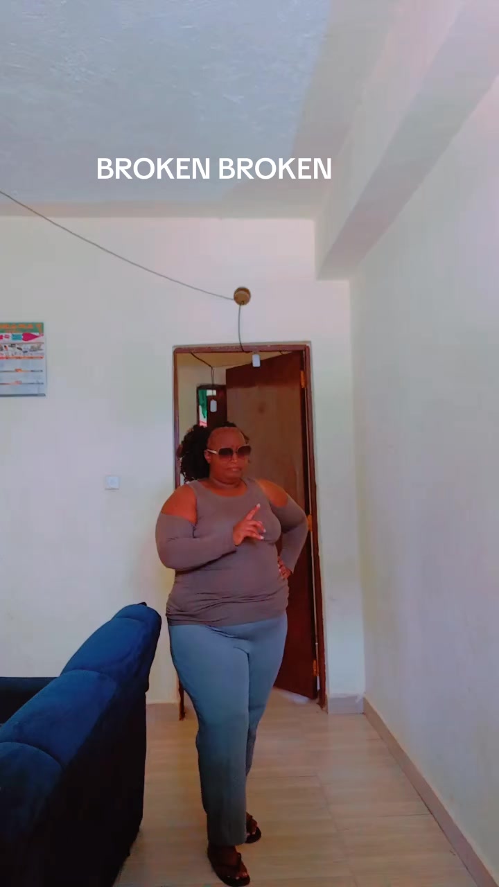 @JAMILA QUEEN 👑 👸