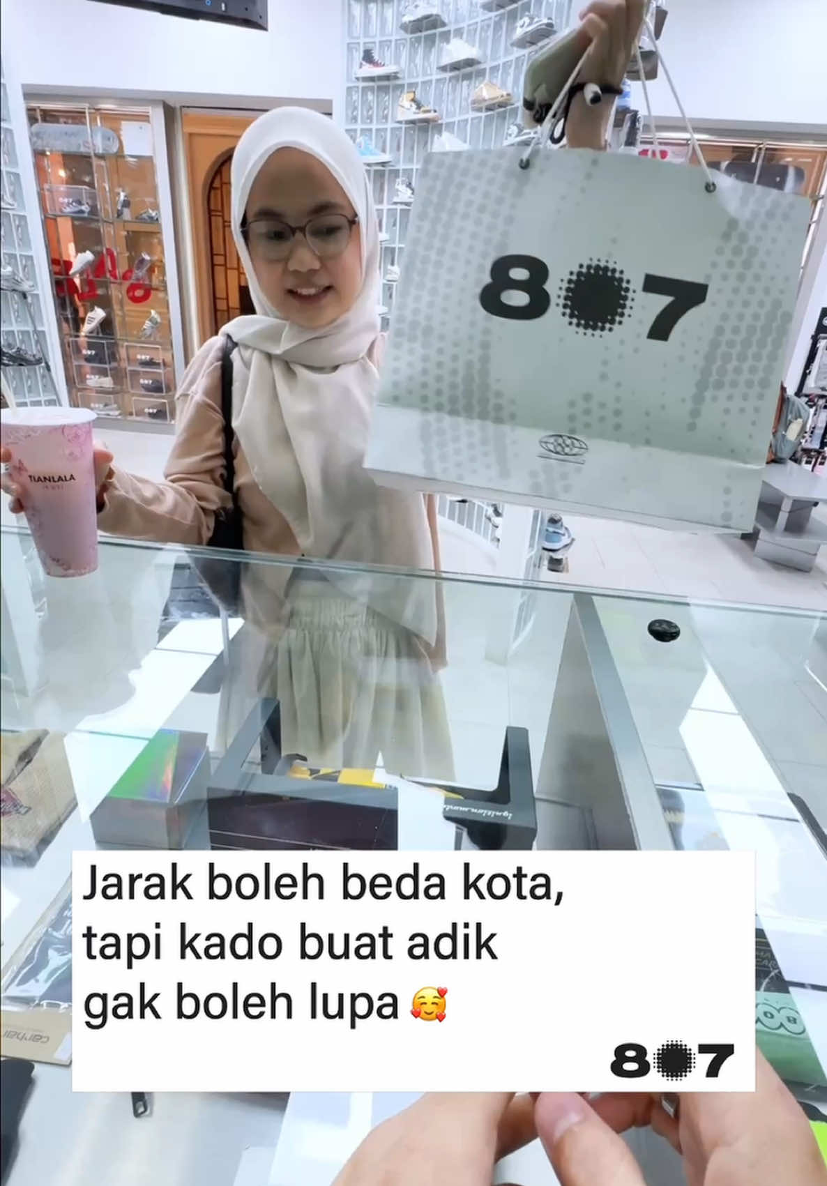 @807GARAGE