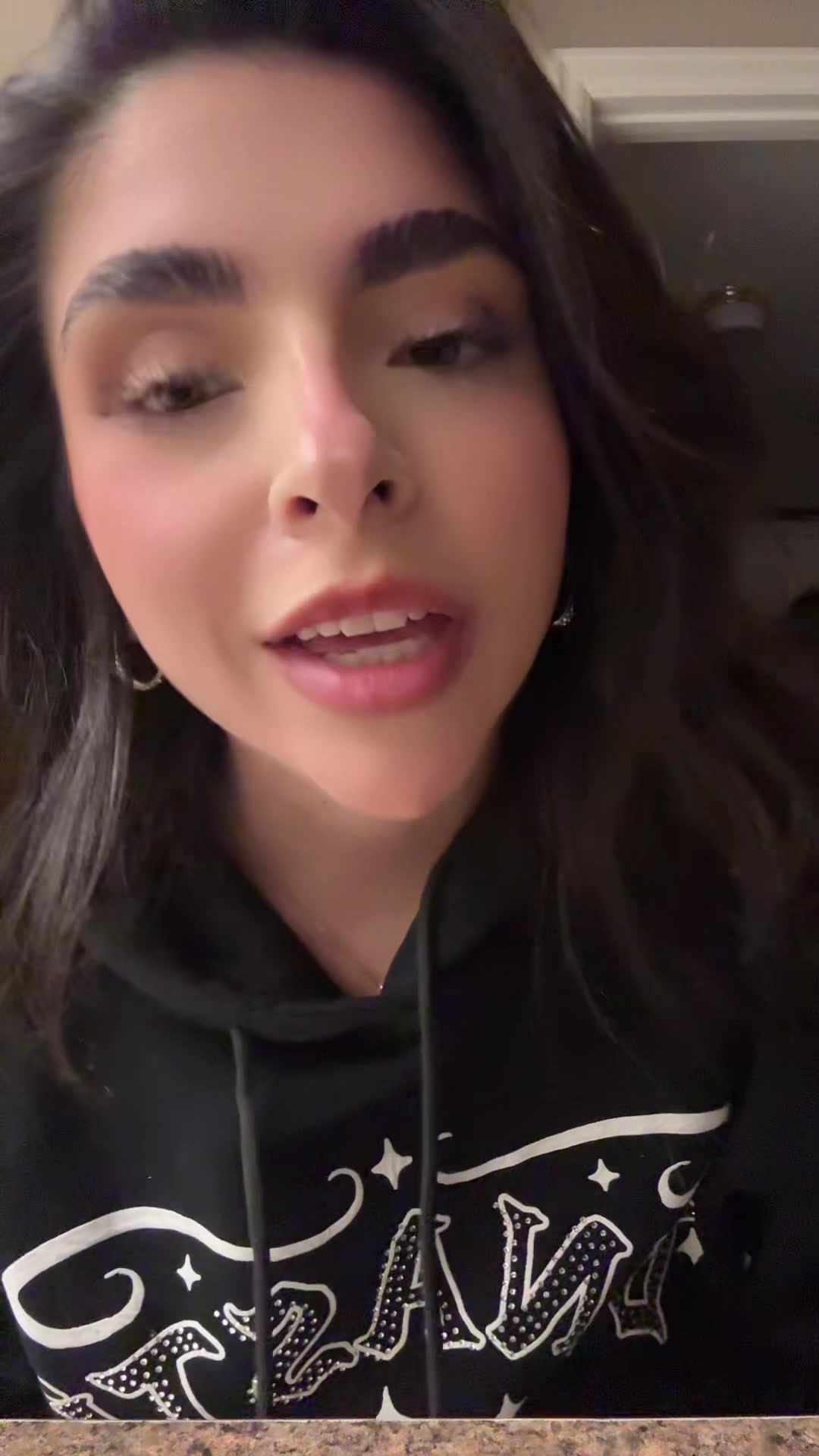 @Emoxxa<3