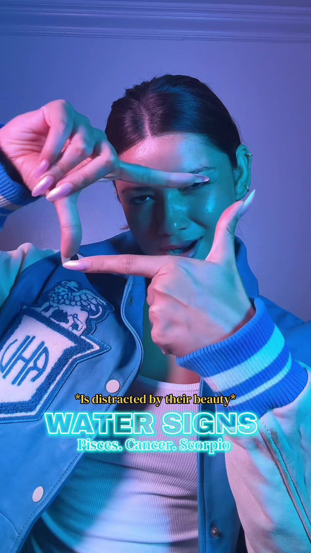 @★ 𝑪𝑯𝑨𝑹𝑰𝑺𝑴𝑨 ★