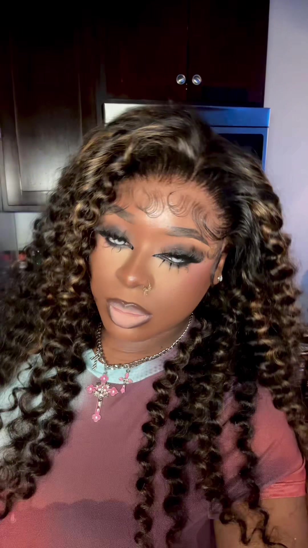 @PrettiestLeoMeme♌️🥂🎀🎨💖