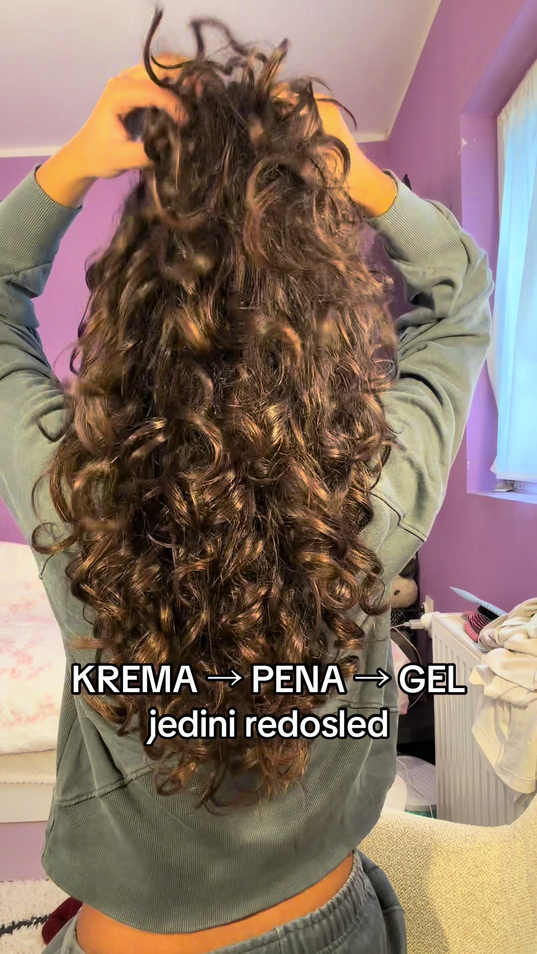 @Isidora